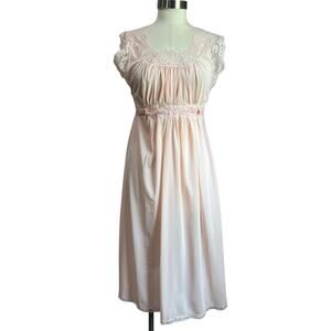 Vintage Night Slip Milkmaid Pink with Lace Detailing Nylon Night Gown Sz M/L